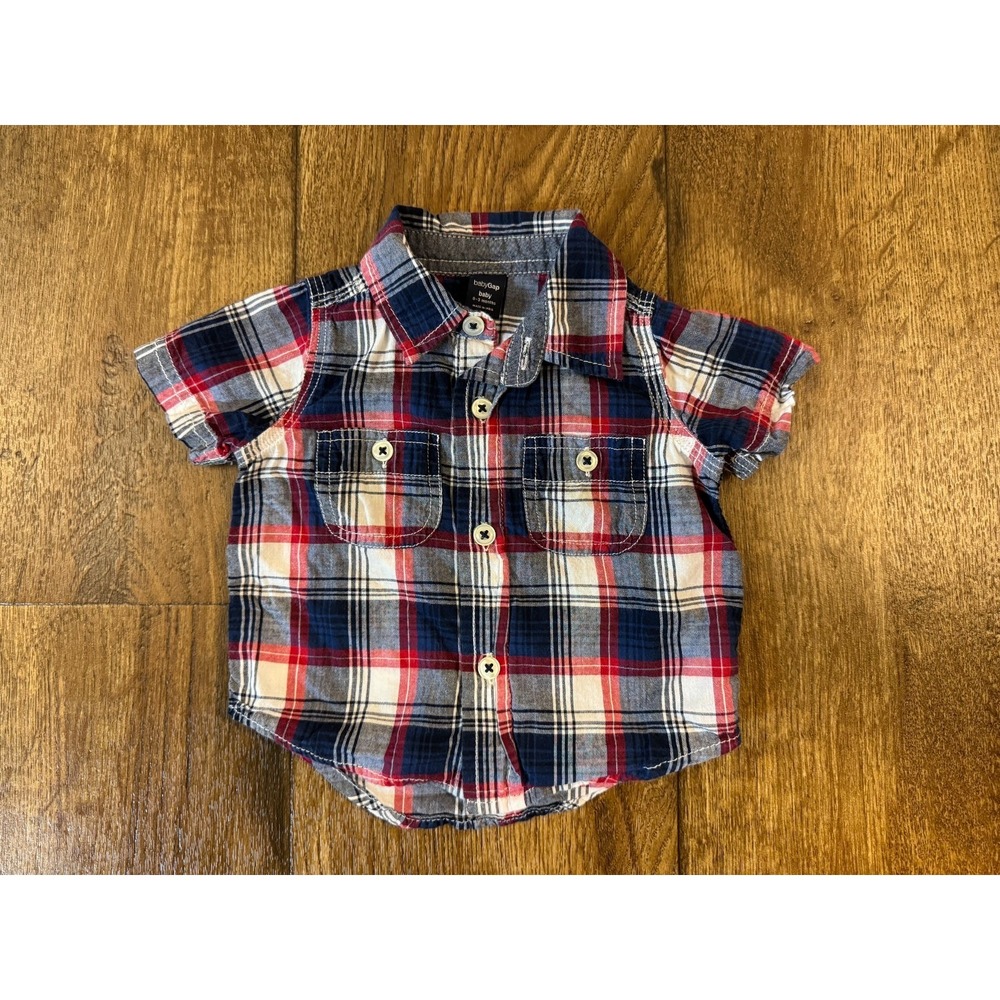 Baby Gap Boys 0/3 Months Shirt Top Cotton Button Down Short Sleeved‎ Blue Red